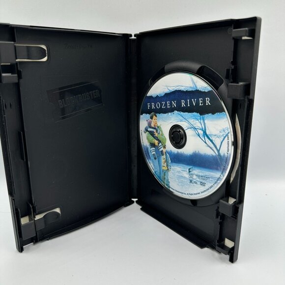 Frozen River DVD 2008 Melissa Leo Courtney Hunt Drama Sony Pictures Classics R - Picture 3 of 3
